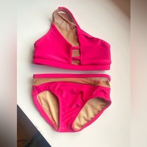 AA DANCE COSTUME  SET LIKE NEW CHILD SM